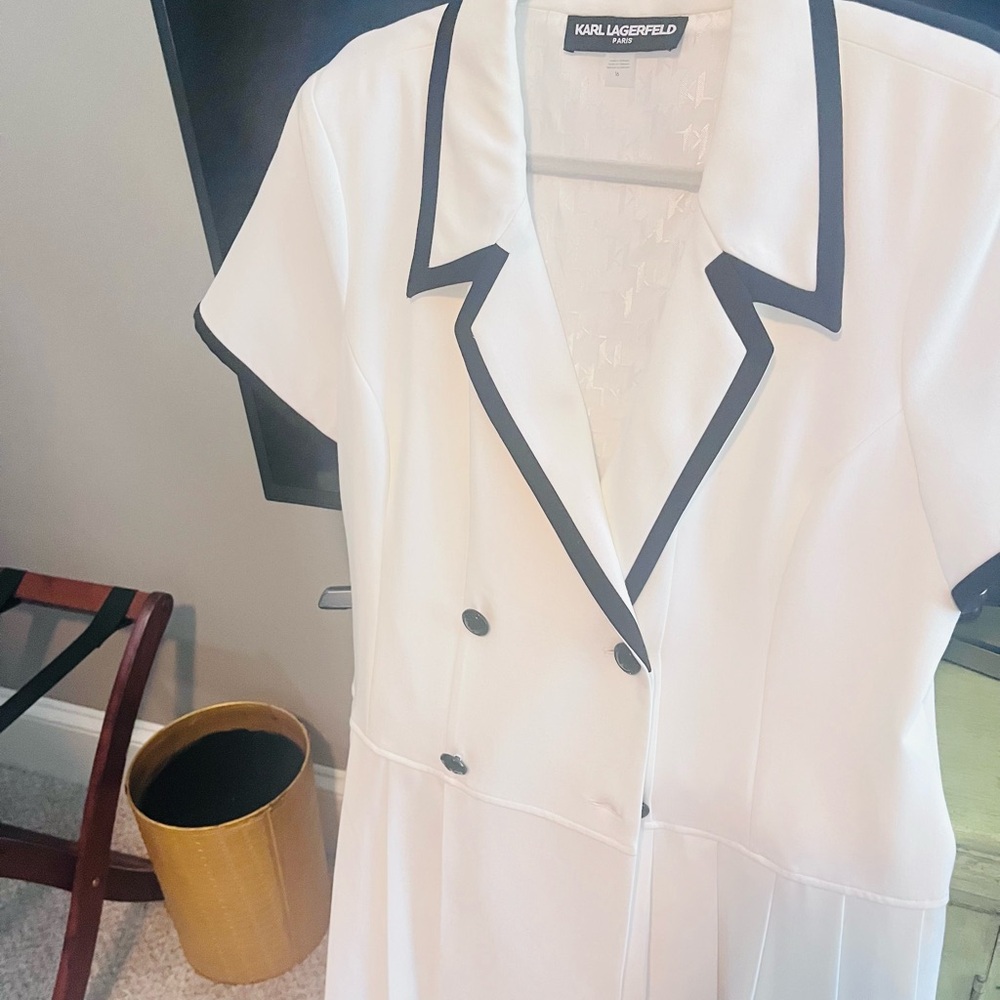 Karl Lagerfeld White Garment with Subtle Pattern